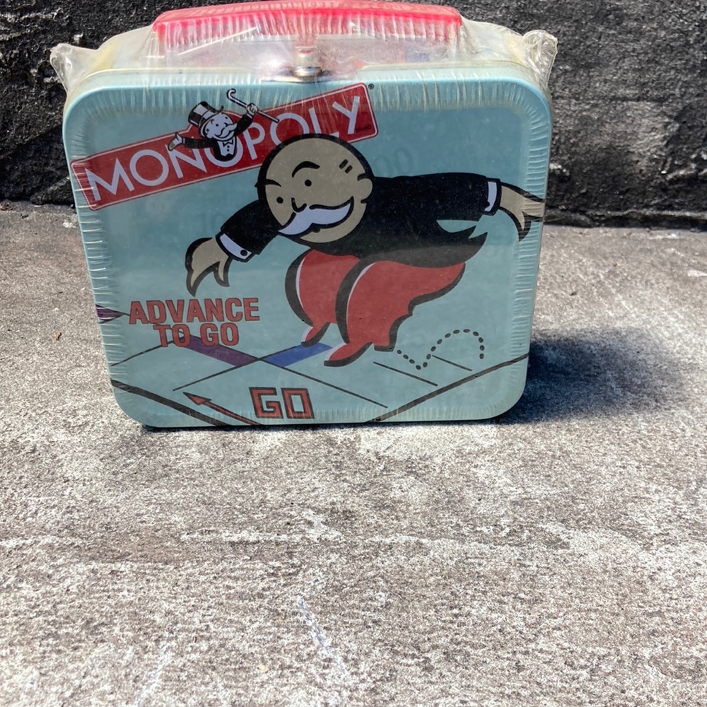 NWT SEALED 2000 Mini Monopoly Lunchbox